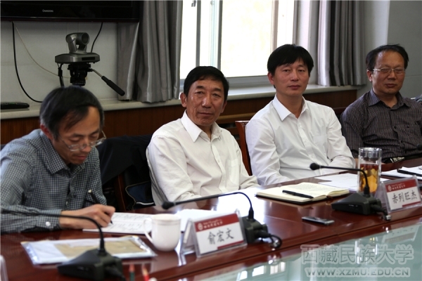 西藏自治区科技厅厅长赤列旺杰一行到西藏民族大学调研指导工作